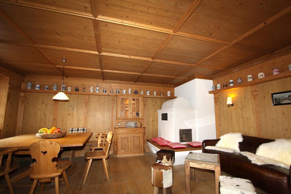 Exklusive Ferienwohnung Alpen Deluxe Garmisch-Partenkirchen Habitación foto